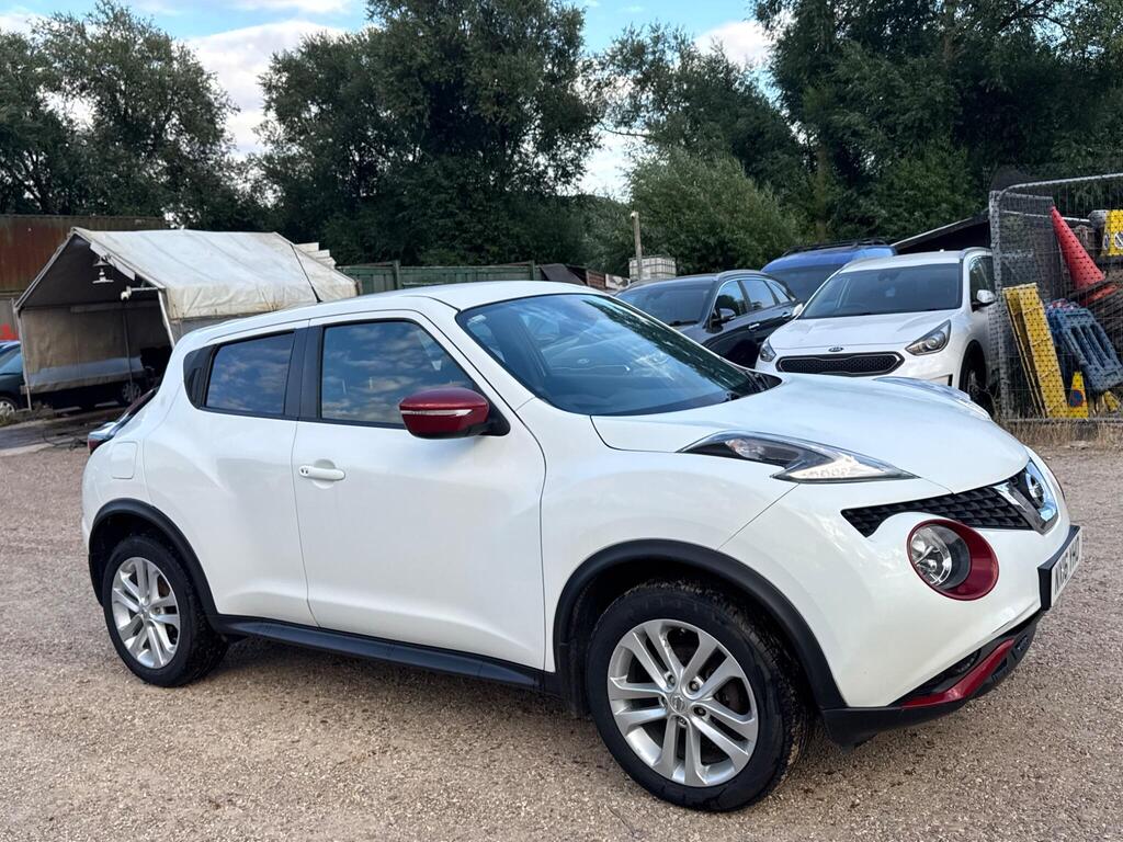 Nissan Juke SUV 1.2 DIG-T N-Connecta Euro 6 (s/s) 5dr