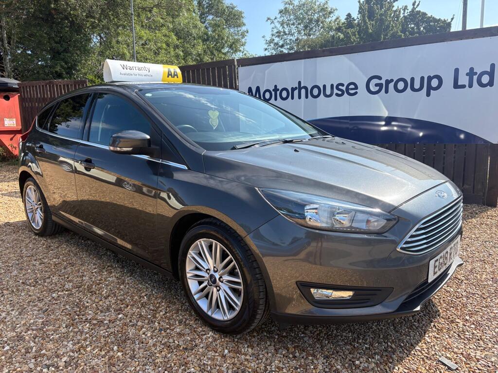 Ford Focus Hatchback 1.0T EcoBoost Zetec Edition Euro 6 (s/s) 5dr