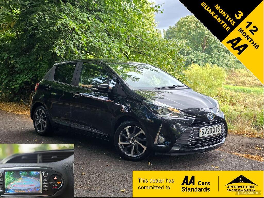 Toyota Yaris Hatchback 1.5 VVT-h Y20 Bi-tone E-CVT Euro 6 (s/s) 5dr