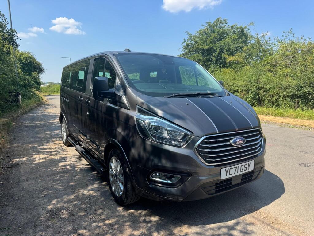Ford Tourneo Custom Minibus 2.0 320 EcoBlue Titanium L2 Euro 6 (s/s) 5dr