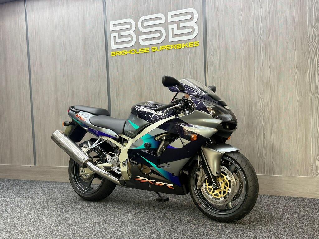 Kawasaki ZX-9R Super Sports 900
