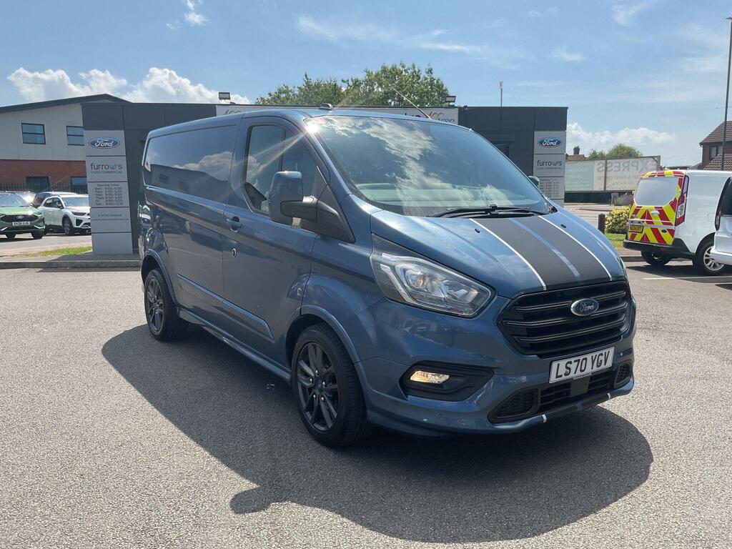 Ford Transit Custom Panel Van SPORT L1 2.0 TDCI 185 PS AUTOMATIC
