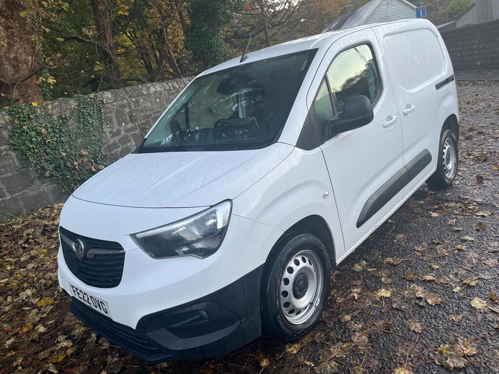 Vauxhall Combo Panel Van 1.5 Turbo D 2300 Dynamic Auto L1 H1 Euro 6 (s/s) 5dr