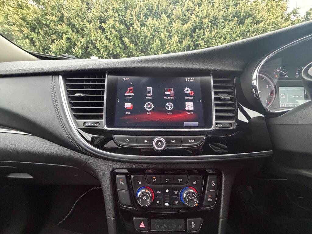 2017 Vauxhall Mokka X thumbnail 27