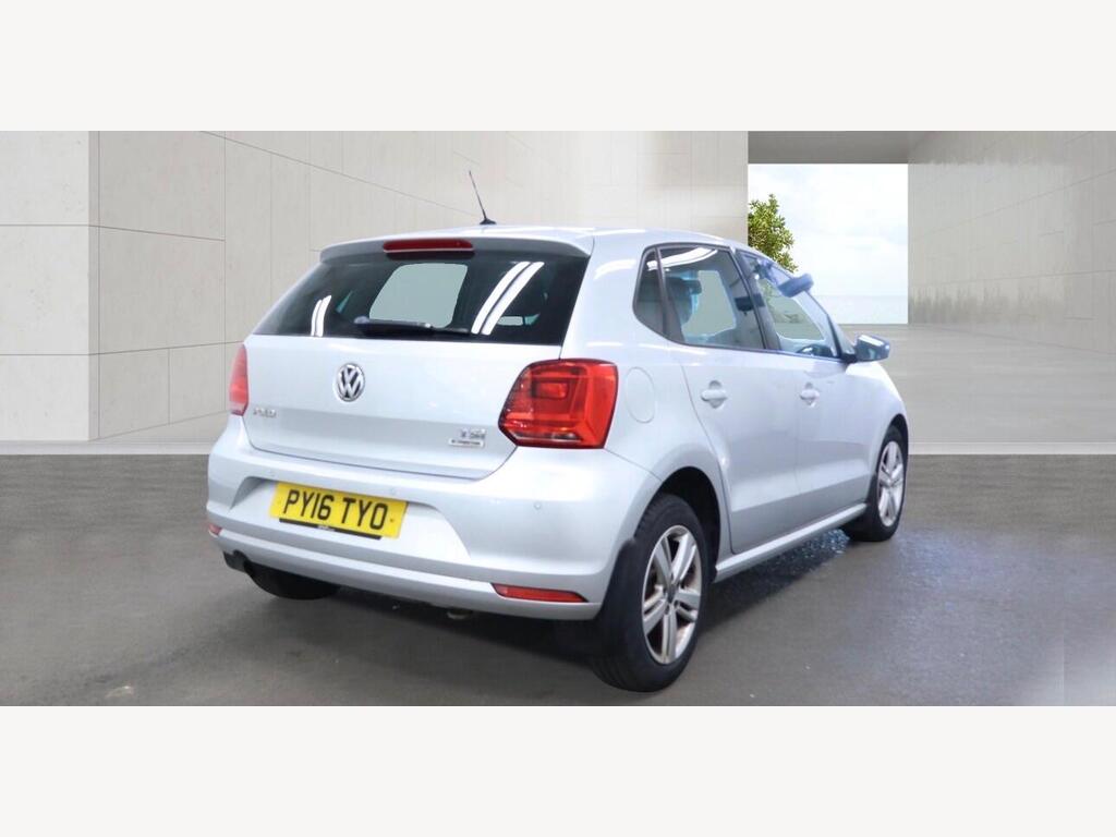 2016 Volkswagen Polo thumbnail 8