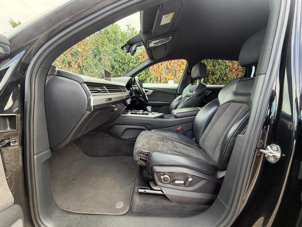 2015 Audi Q7 thumbnail 43