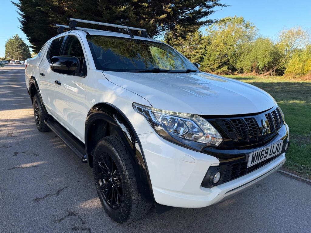 Mitsubishi L200 Pickup 2.4 DI-D DC Challenger 4WD Euro 6 4dr