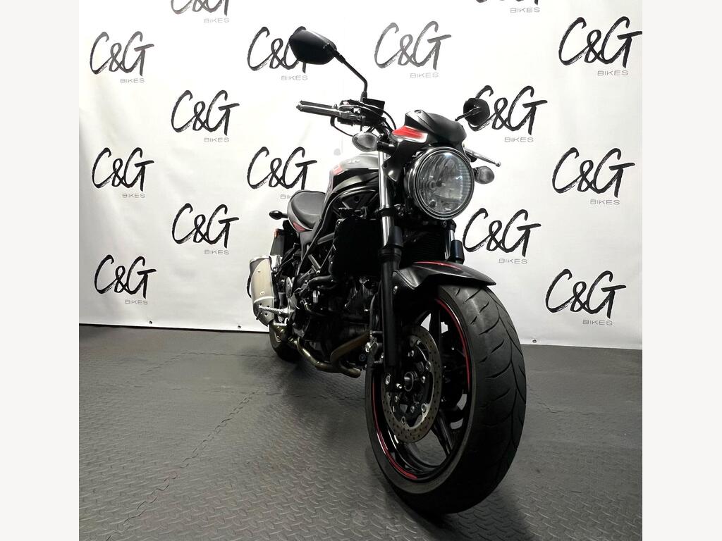 Suzuki SV650