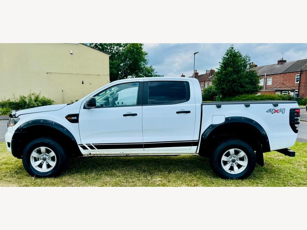 Ford Ranger Pickup 2.2 TDCi XL Super Cab Pickup 4WD Euro 5 4dr
