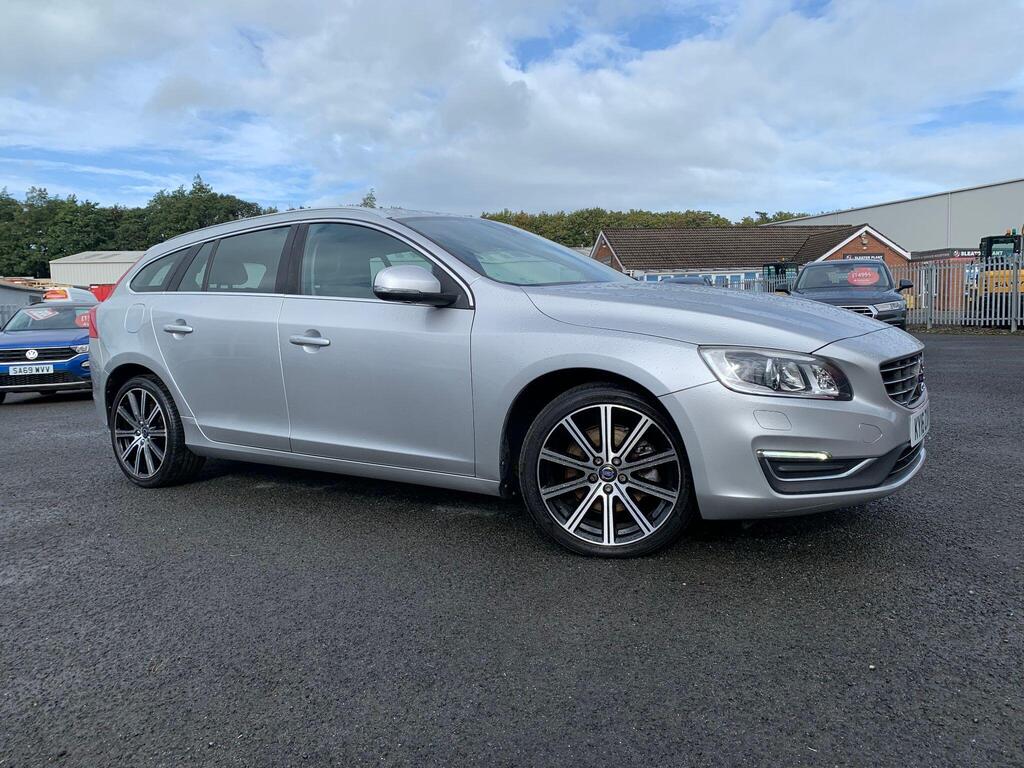 Volvo V60 Estate 2.0 D4 SE Lux Nav Euro 6 (s/s) 5dr
