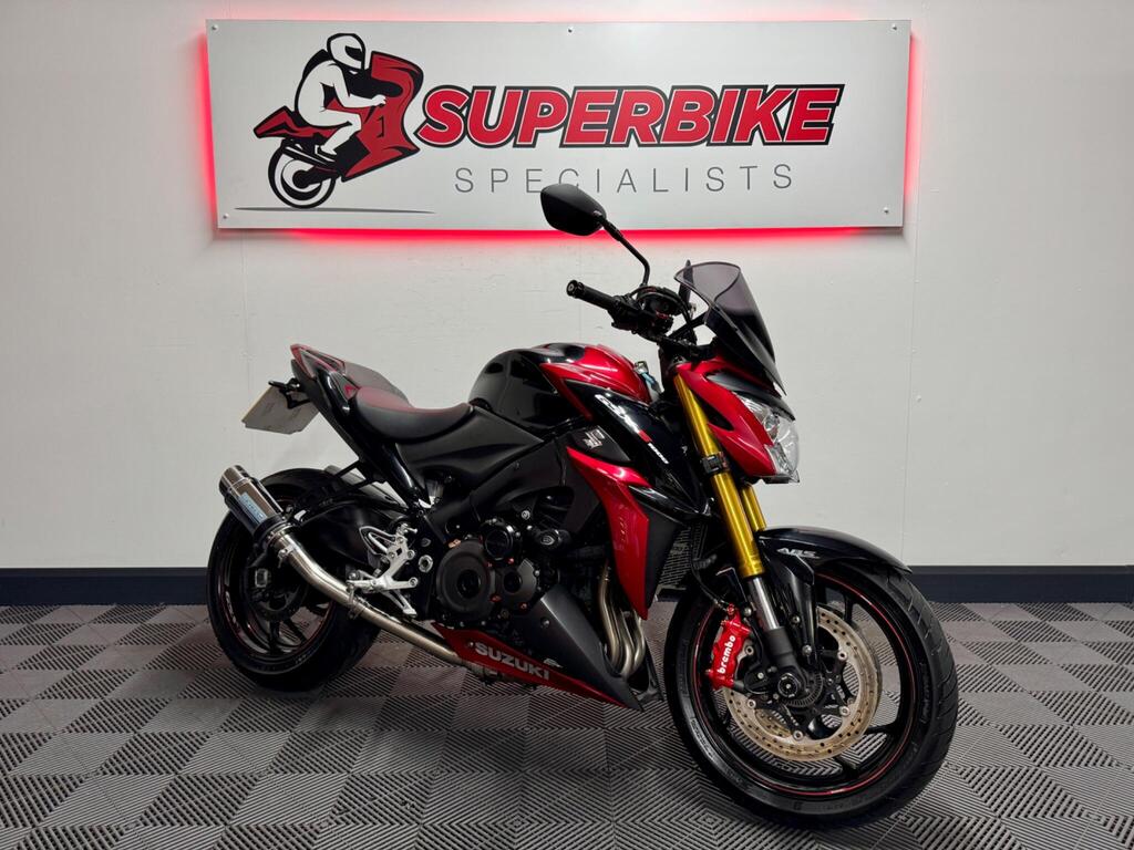 Suzuki GSX-S1000
