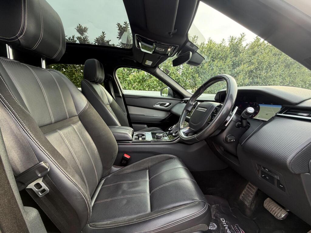 2017 Land Rover Range Rover Velar thumbnail 22