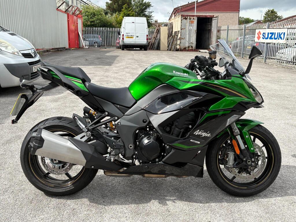 Kawasaki Ninja 1100 SX