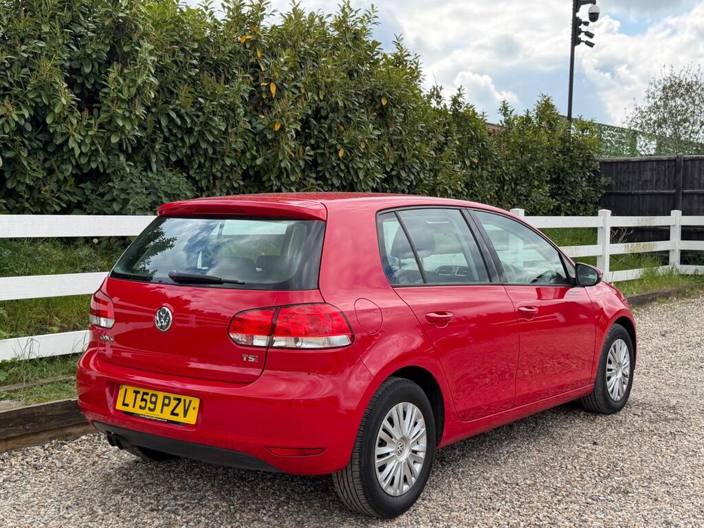 2010 Volkswagen Golf thumbnail 11
