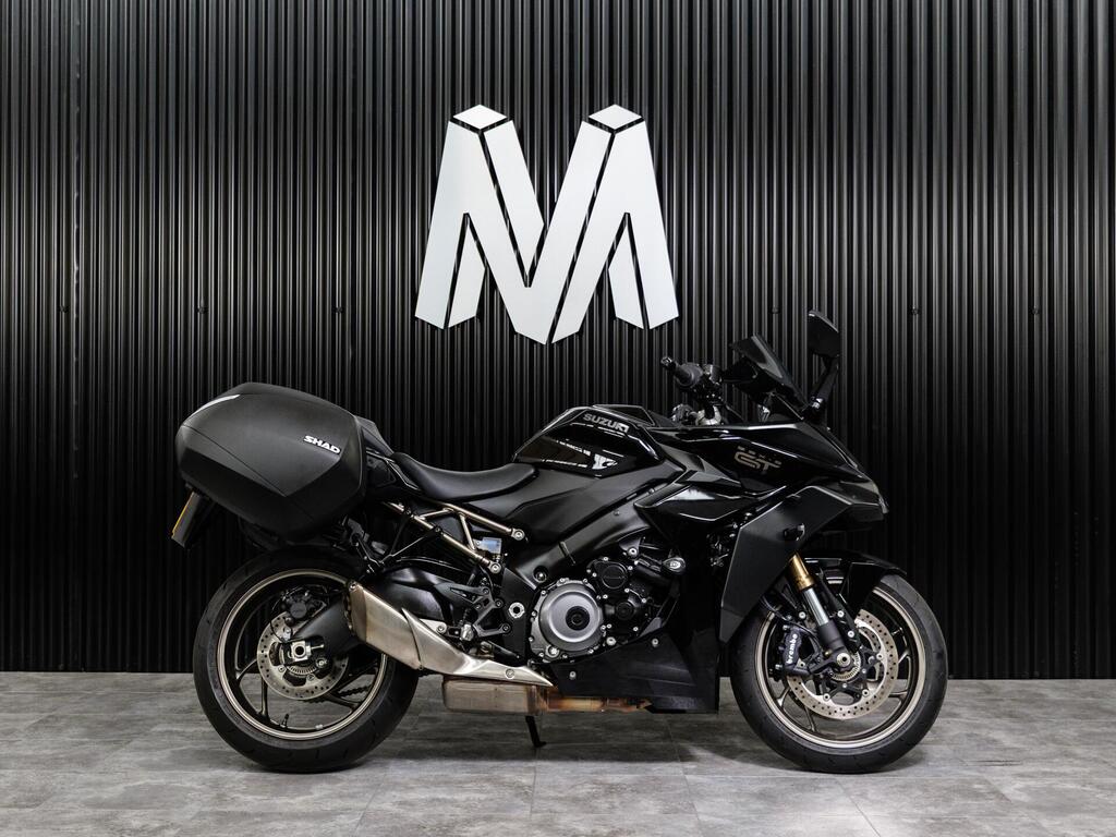 Suzuki GSX-S1000GT+