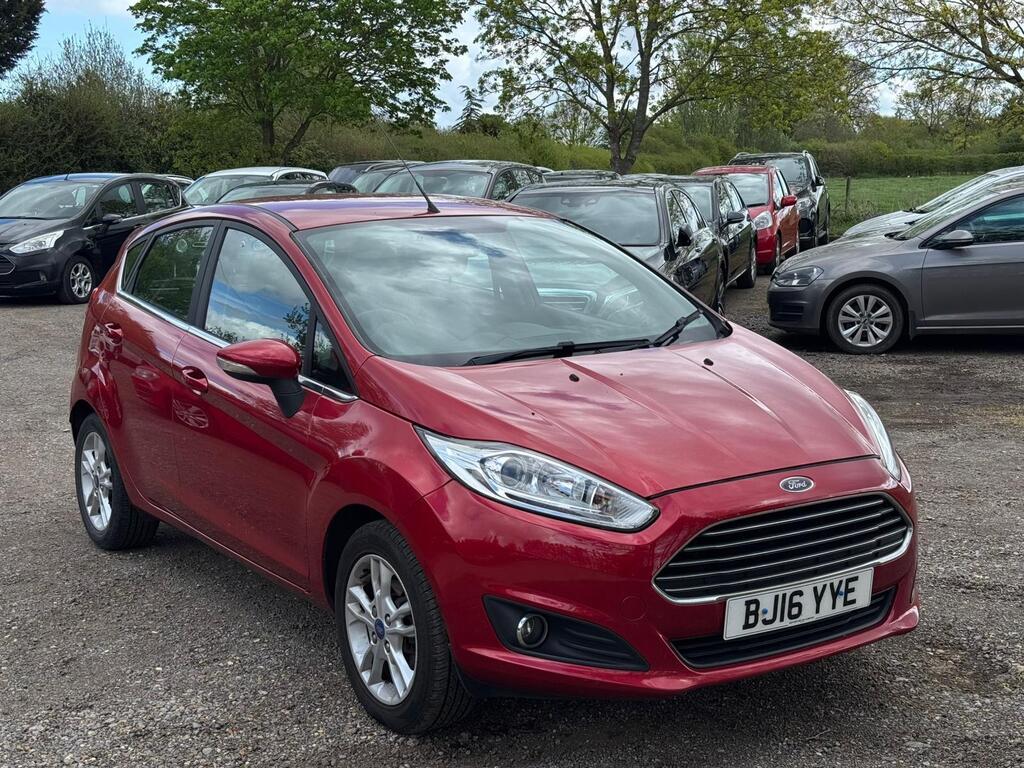 Ford Fiesta Hatchback 1.25 Zetec Euro 6 5dr