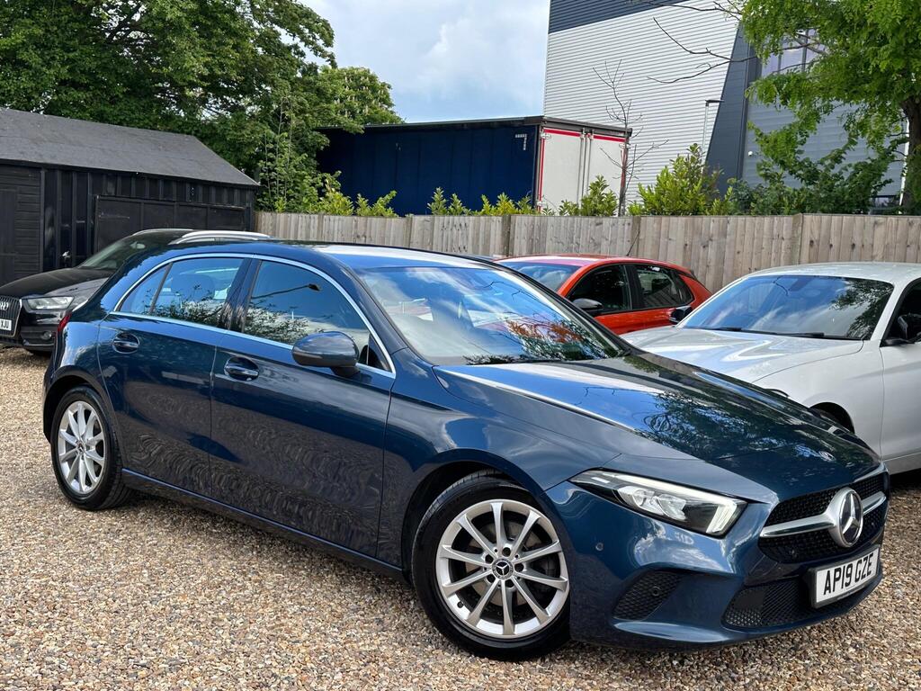 Mercedes-Benz A Class Hatchback 1.5 A180d Sport (Executive) 7G-DCT Euro 6 (s/s) 5dr