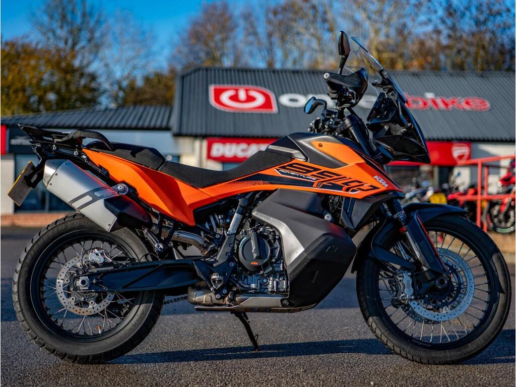 KTM 890 Adventure