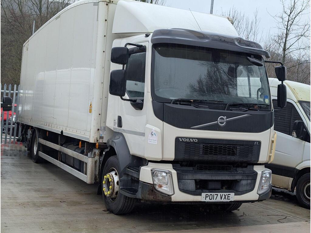 Volvo F Box