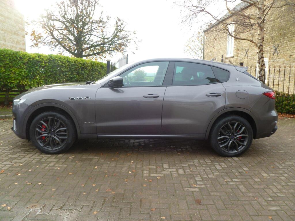 Maserati Levante SUV 3.0D V6 GranSport ZF 4WD Euro 6 (s/s) 5dr