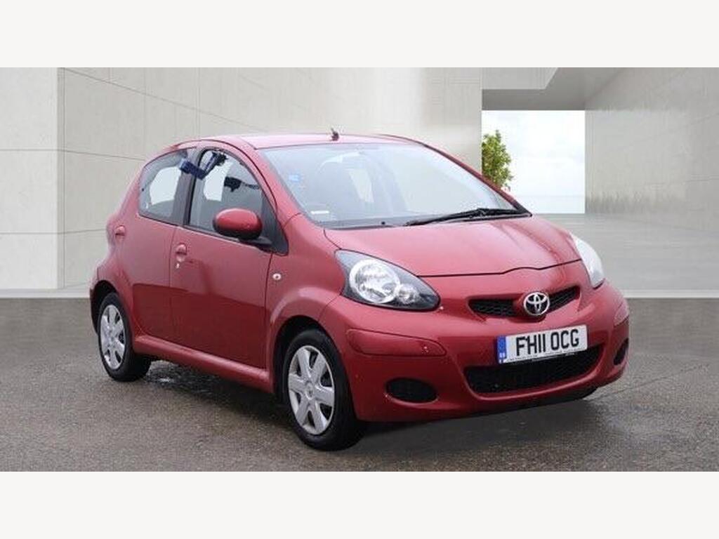 Toyota AYGO Hatchback 1.0 VVT-i Ice Euro 5 5dr
