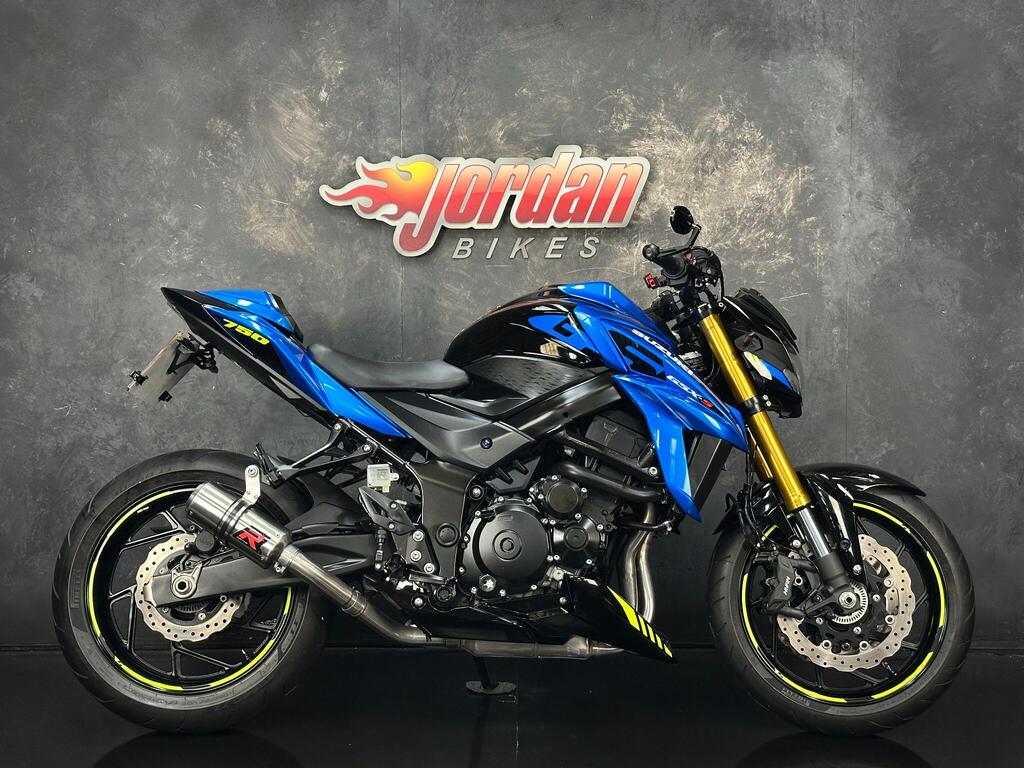 Suzuki GSX-S750