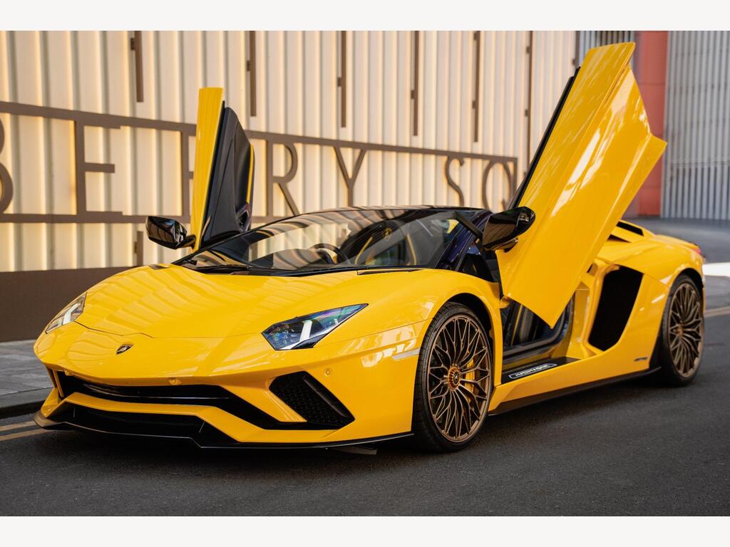 Lamborghini Aventador