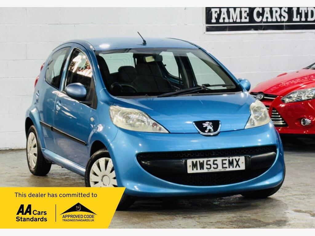 Peugeot 107 Hatchback 1.0 12V Urban 2 Tronic Euro 4 5dr