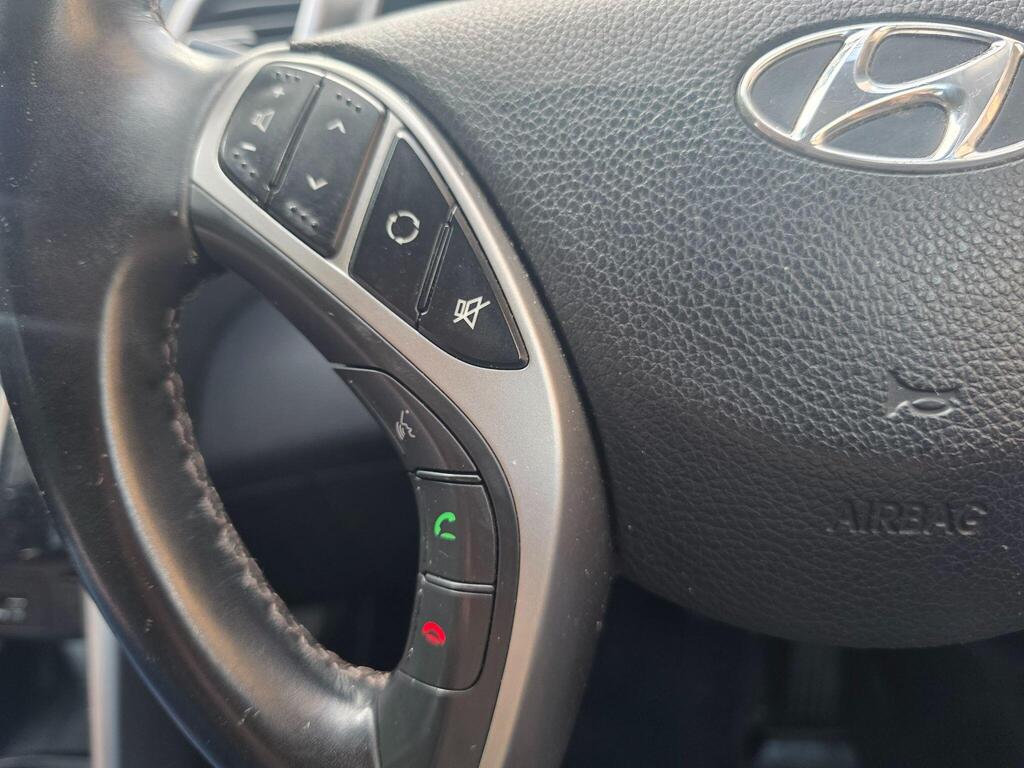 2014 Hyundai i30 thumbnail 23