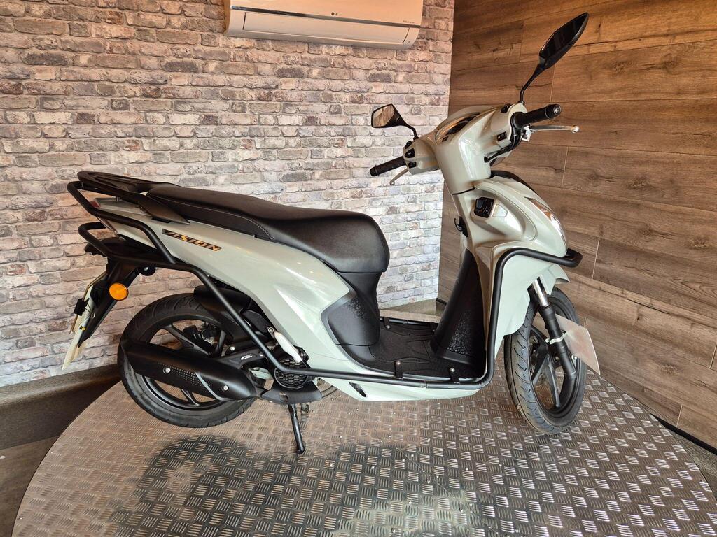Honda Vision 110 Scooter 110 CVT V-Belt Euro 5