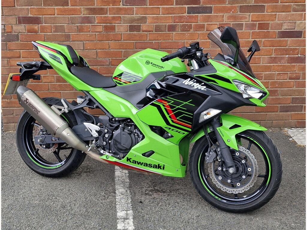 Kawasaki Ninja 400
