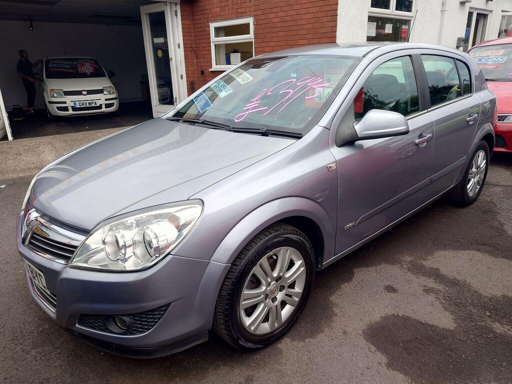 Vauxhall Astra Hatchback 1.6i 16v Design 5dr