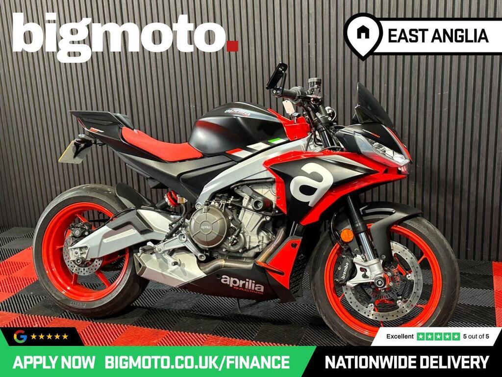 Aprilia Tuono 660