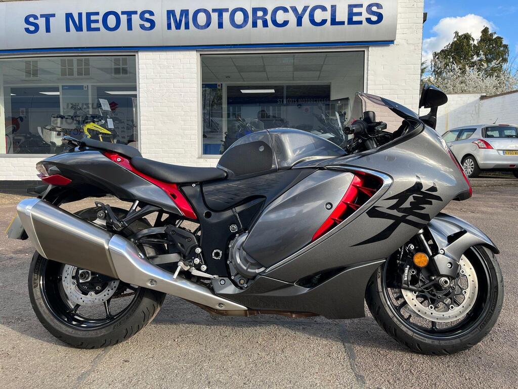 Suzuki GSX1300R Hayabusa