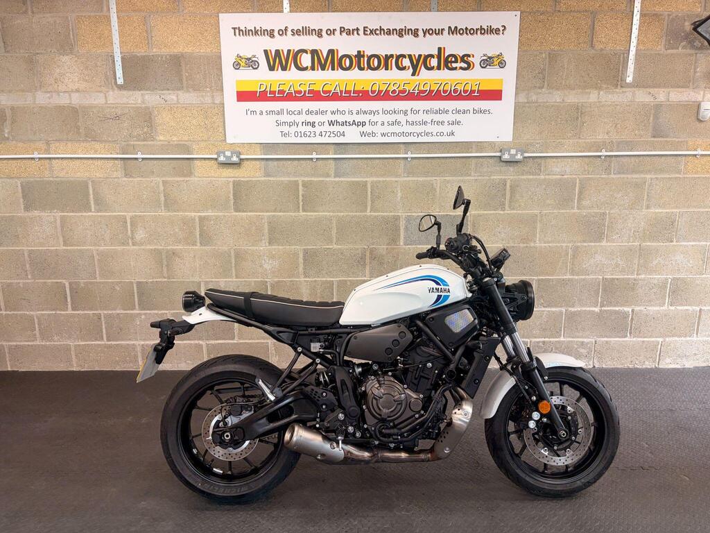 Yamaha XSR700 Roadster/Retro 700 Euro 5