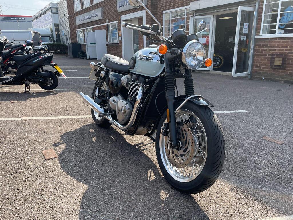 Triumph Bonneville T120