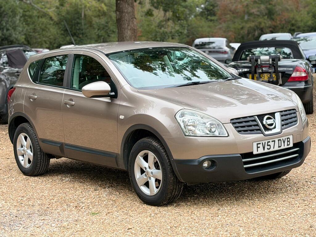 Nissan Qashqai Hatchback 2.0 Acenta CVT 5dr