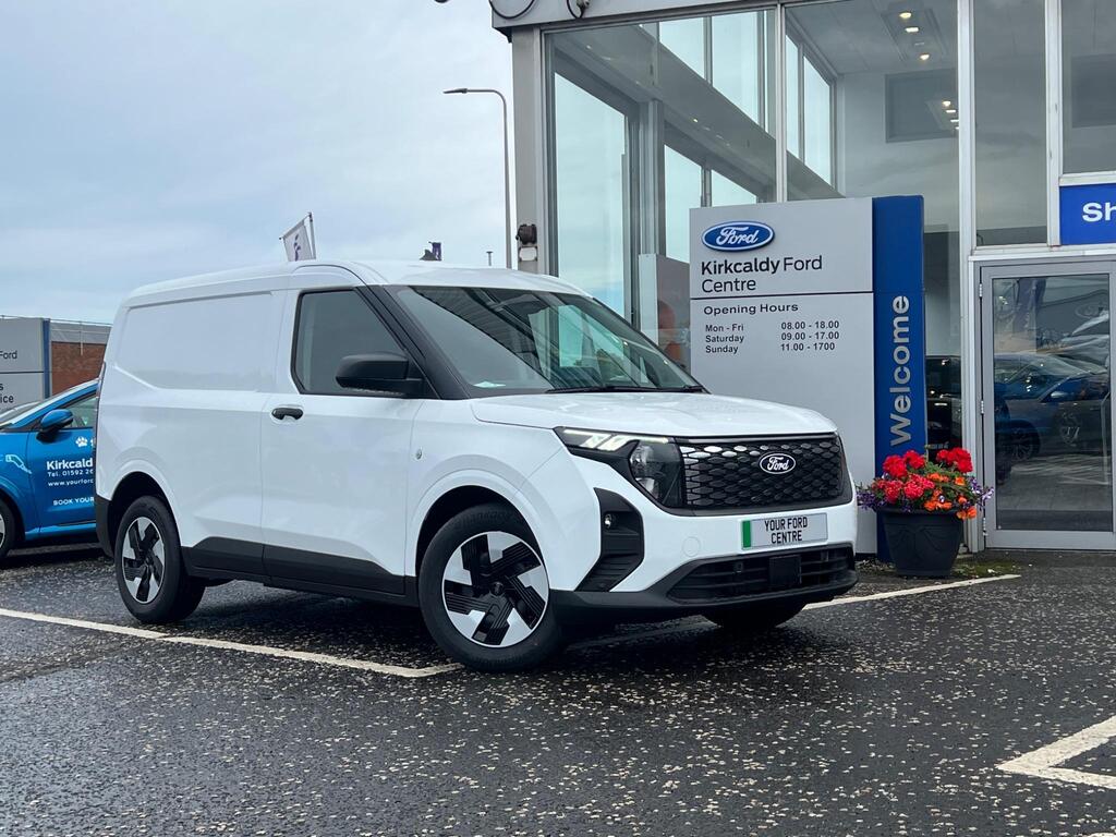 Ford E-Transit Courier