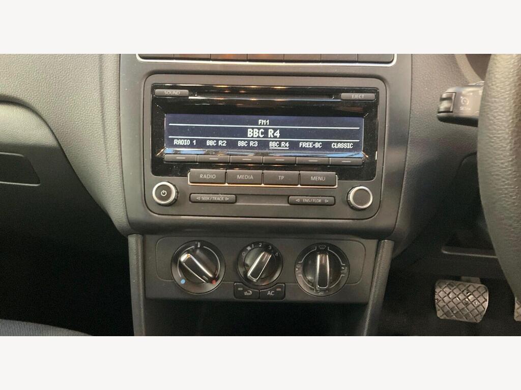 2014 Volkswagen Polo thumbnail 8