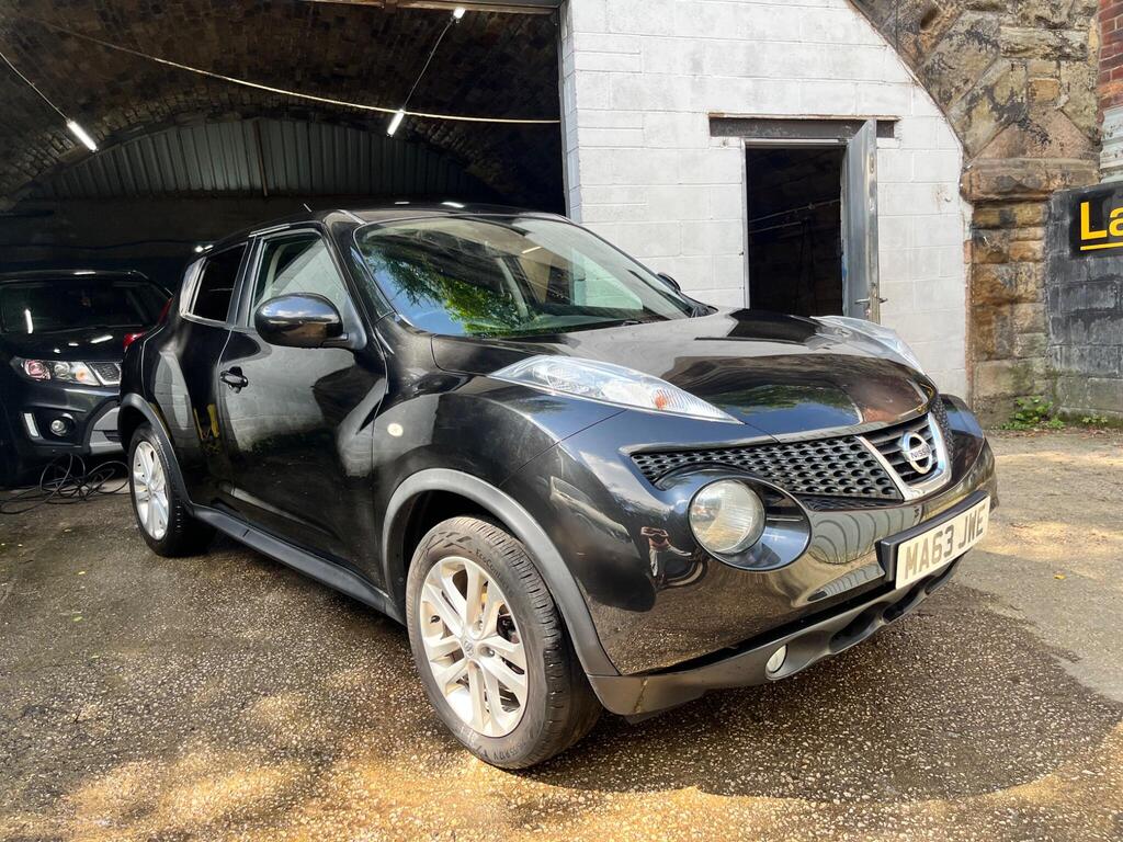 Nissan Juke SUV 1.6 Acenta Premium Euro 5 (s/s) 5dr