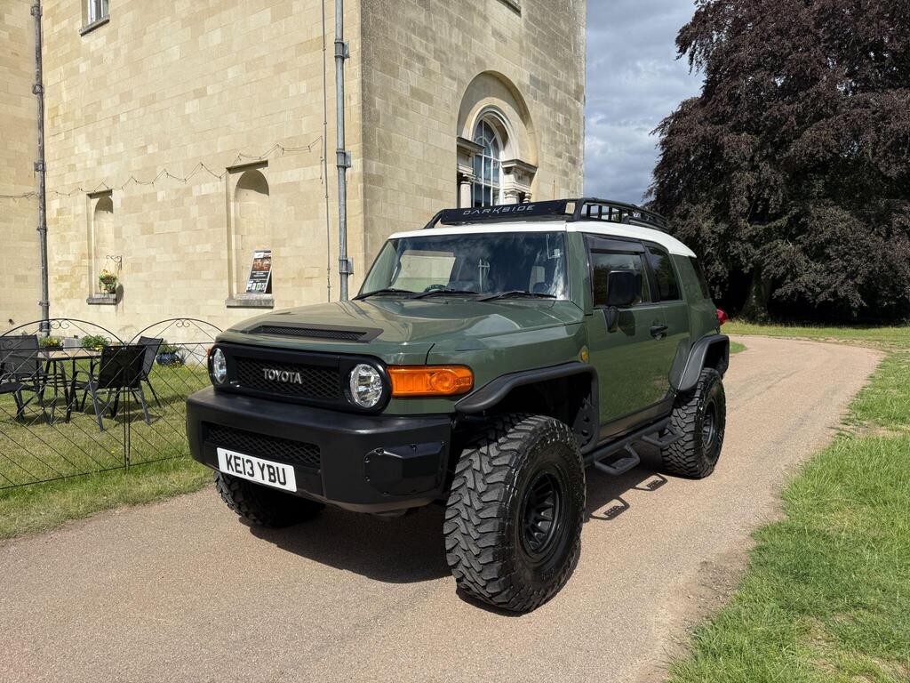 Toyota FJ Cruiser
