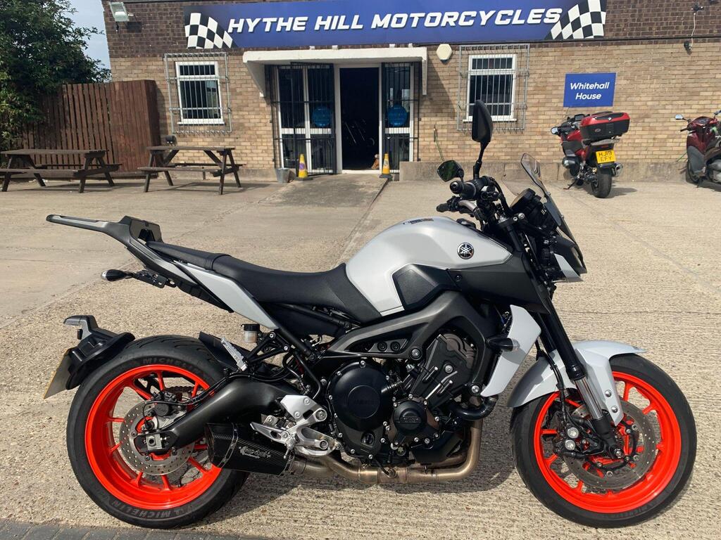 Yamaha MT-09 Naked 900 ABS Euro 4