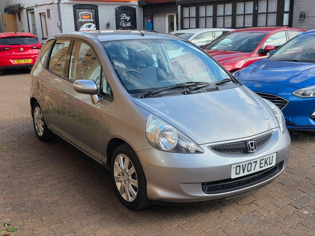 Honda Jazz Hatchback 1.4 i-DSI SE CVT-7 5dr