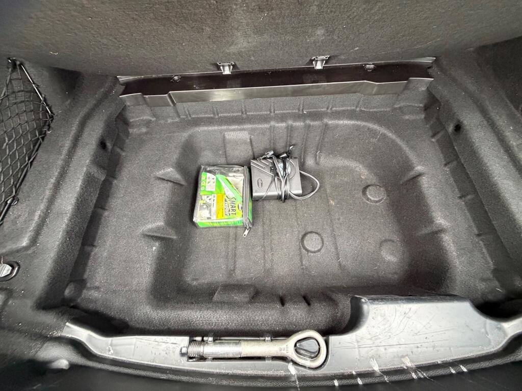 2016 Mercedes-Benz E Class thumbnail 46