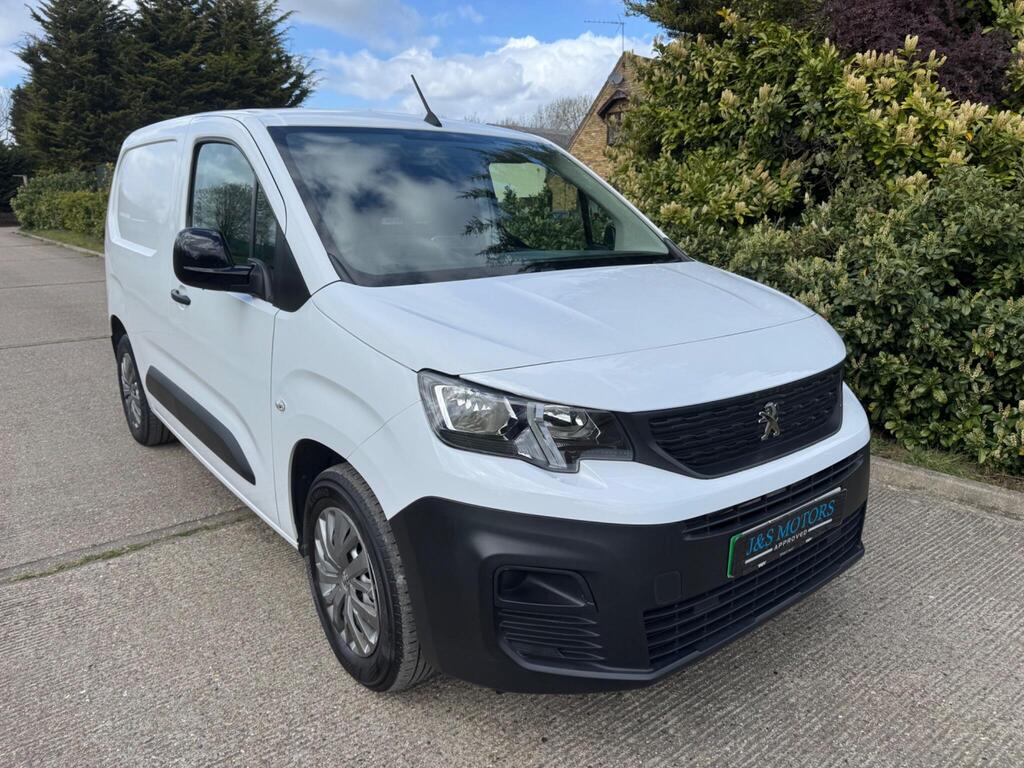 Peugeot e-Partner