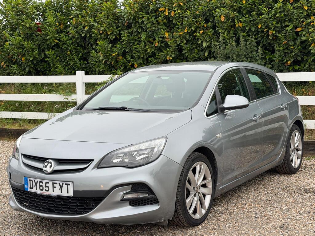 2015 Vauxhall Astra thumbnail 8