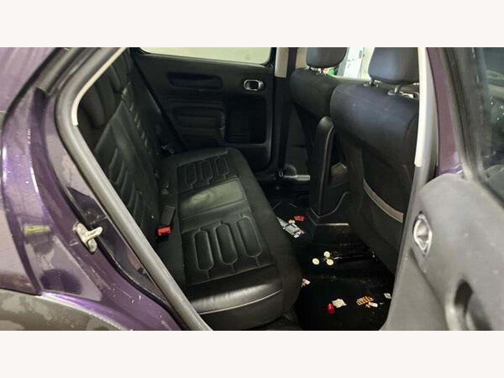 2015 Citroen C4 Cactus thumbnail 10