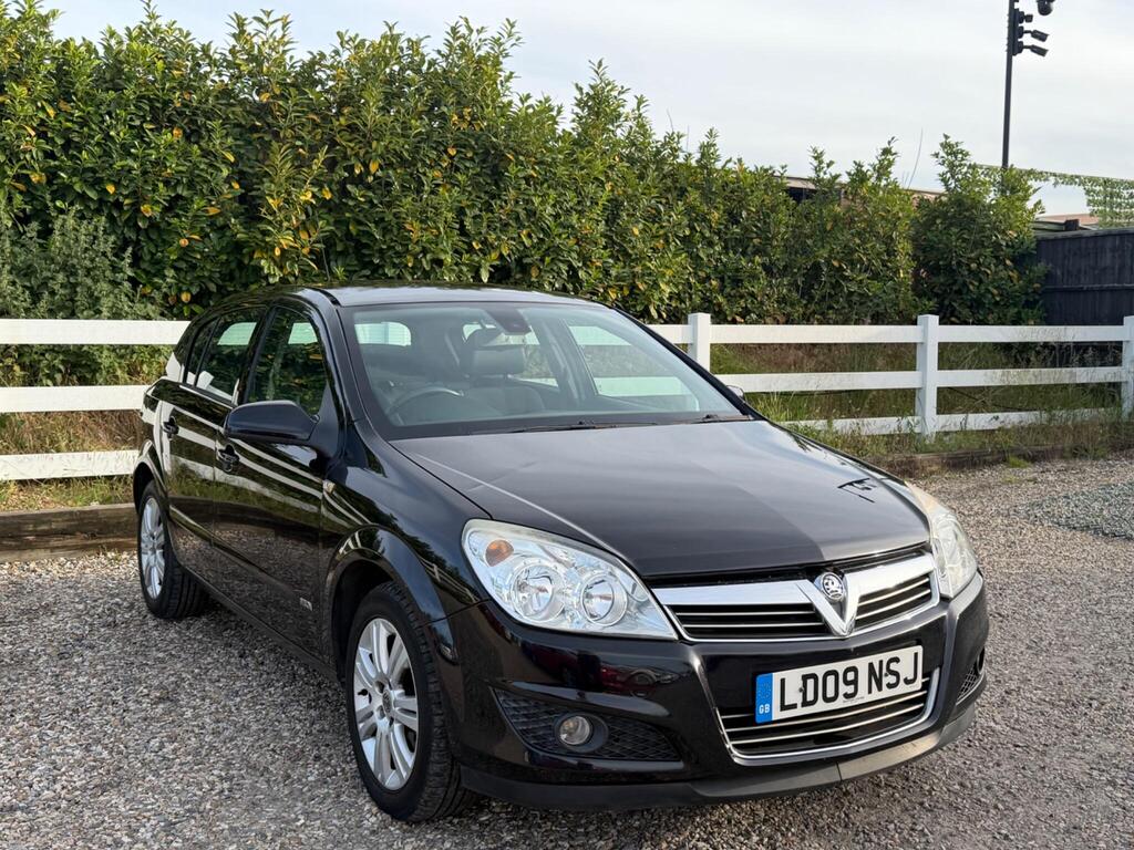 2009 Vauxhall Astra thumbnail 7