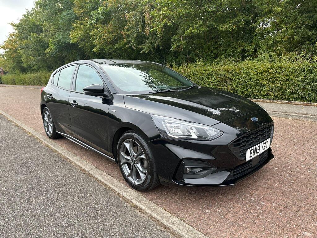 Ford Focus Hatchback 1.0T EcoBoost ST-Line Euro 6 (s/s) 5dr