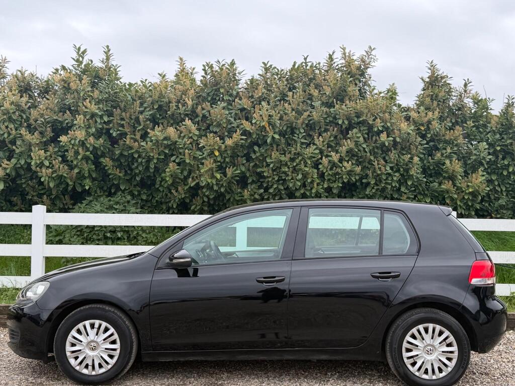 2009 Volkswagen Golf thumbnail 10